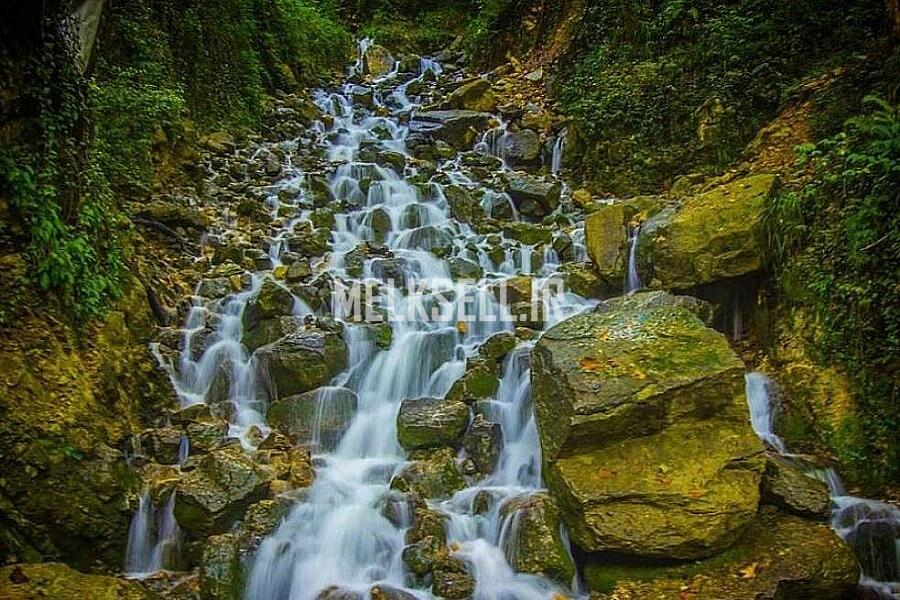 جاذبه های نور ؛ آبشار آب پری
